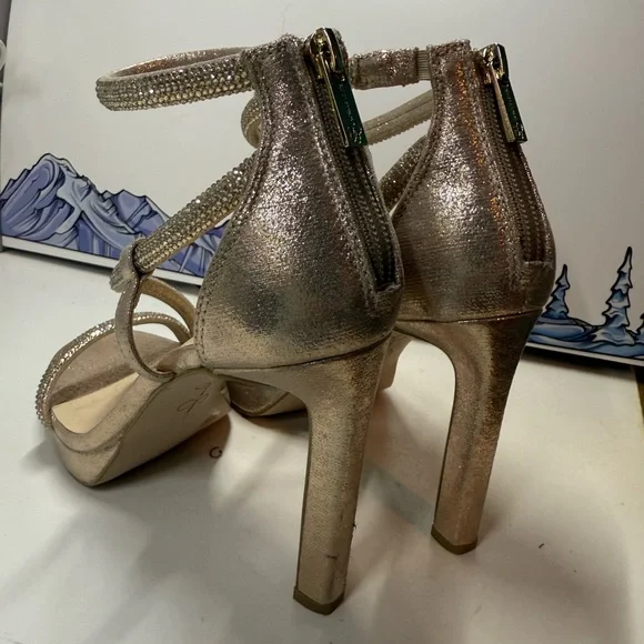 Jessica Simpson Gold Strappy Heels - Picture 2 of 3